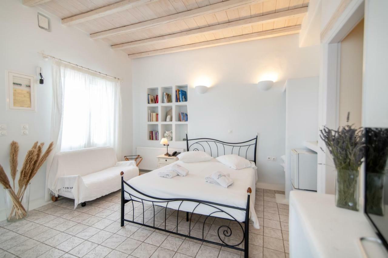 Vincenzo Family Rooms Tinos Екстер'єр фото